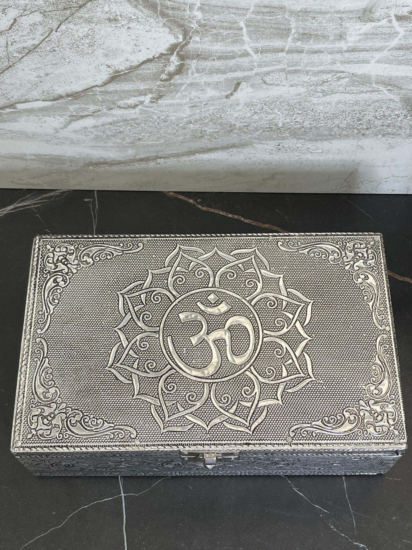 OM Decorative Tin Jewelry Box