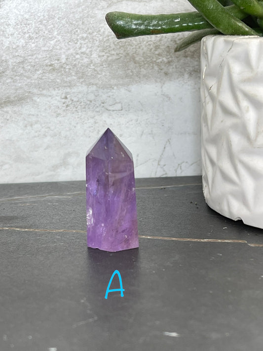 Small Amethyst Points