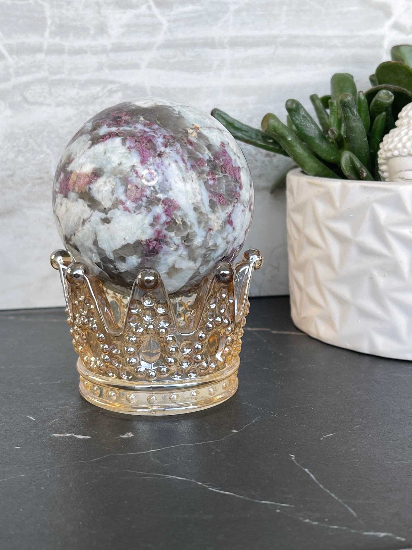 Glass Crown Sphere Holder